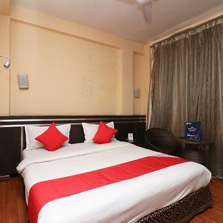 Oyo 22034 Hotel Kanisshk International Rourkela Exteriör bild