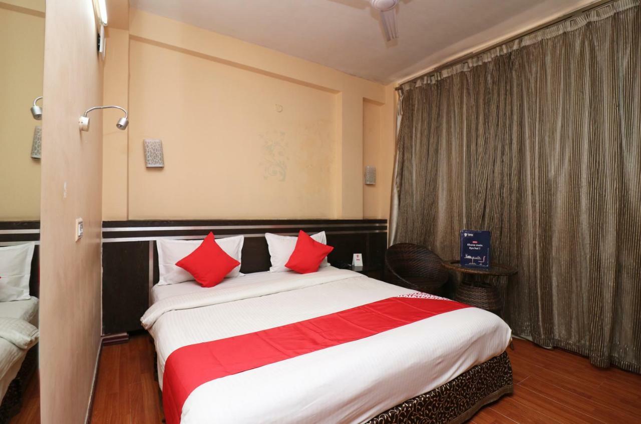 Oyo 22034 Hotel Kanisshk International Rourkela Exteriör bild