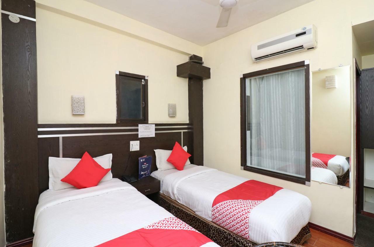 Oyo 22034 Hotel Kanisshk International Rourkela Exteriör bild
