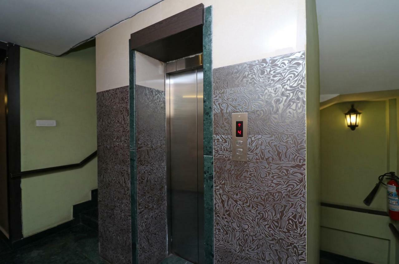 Oyo 22034 Hotel Kanisshk International Rourkela Exteriör bild